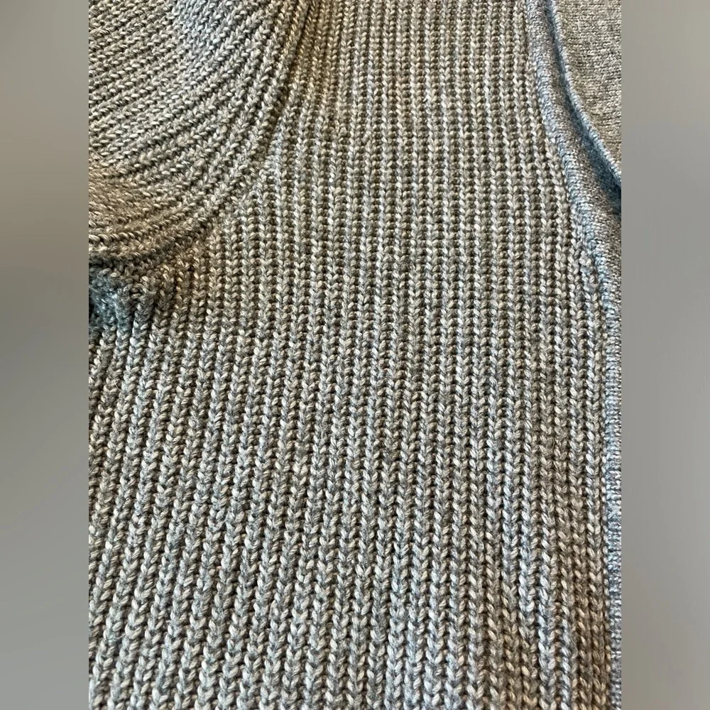 Express Women's Small chunky knit boyfriend cardigan